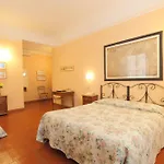 Genesi Otel