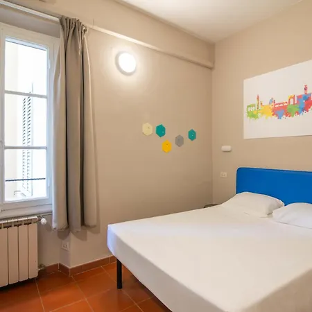 Genesi Hotel 2*