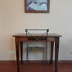 מלון Genesi 2*